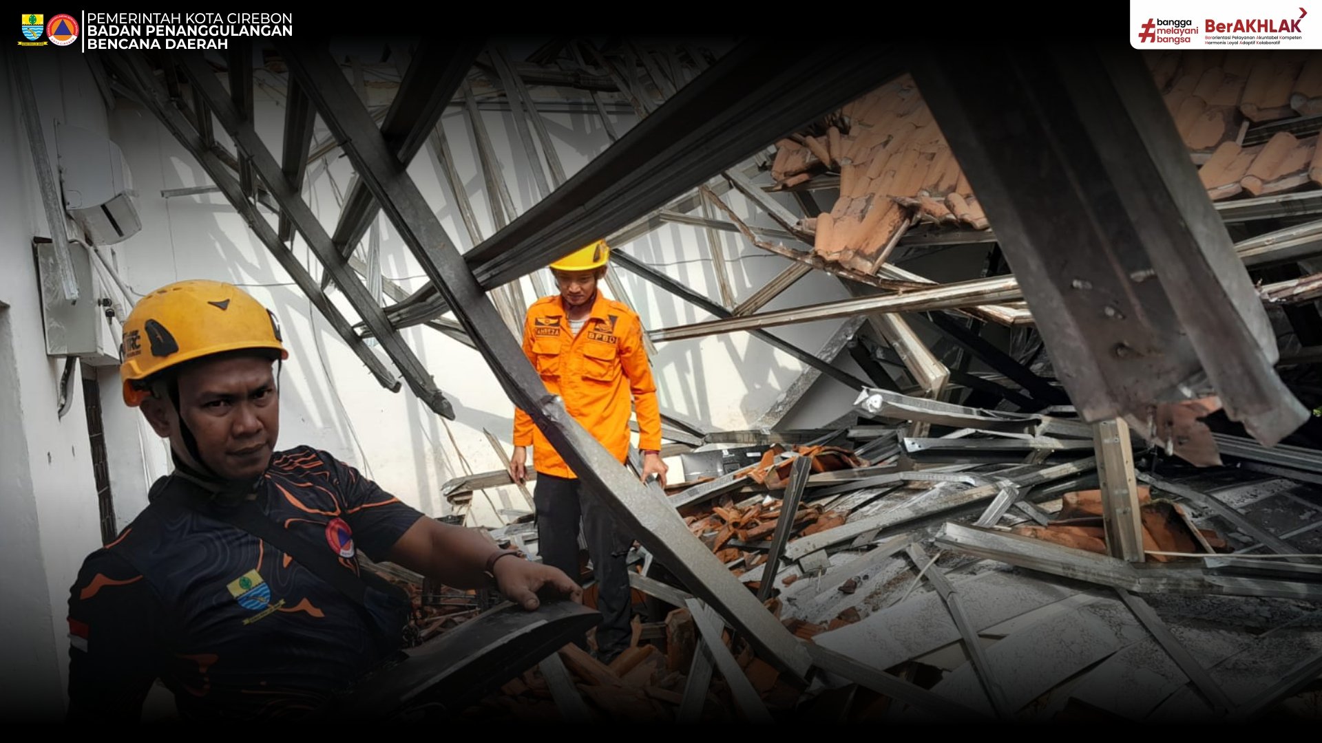 Hujan Disertai Angin Pada Jumat Hingga Sabtu Lalu, Sebabkan Pohon Tumbang Dan Bangunan Rusak
